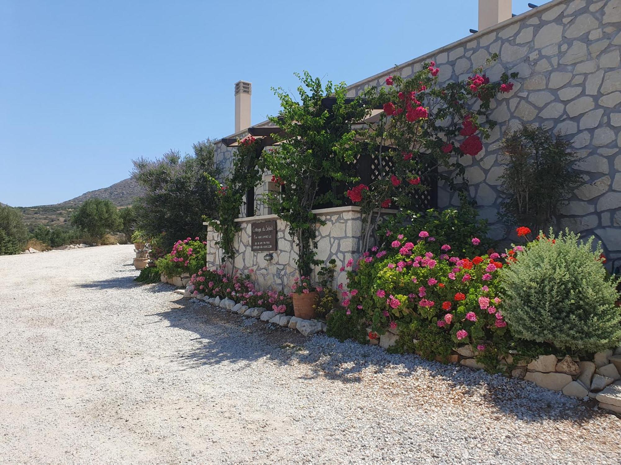 Cottage Du Soleil Makriyialos Bagian luar foto