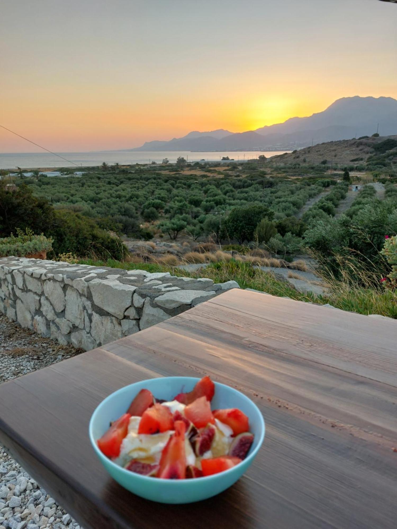 Cottage Du Soleil Makriyialos Bagian luar foto